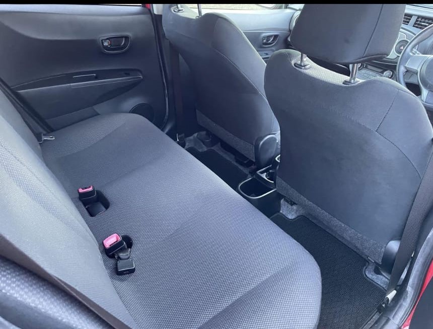 2014 TOYOTA VITZ F